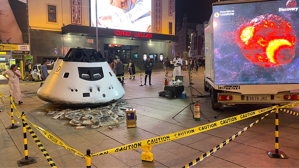 Discovery - SpaceWeek